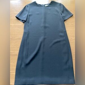 Aritzia black dress size 2 lined. Great condition